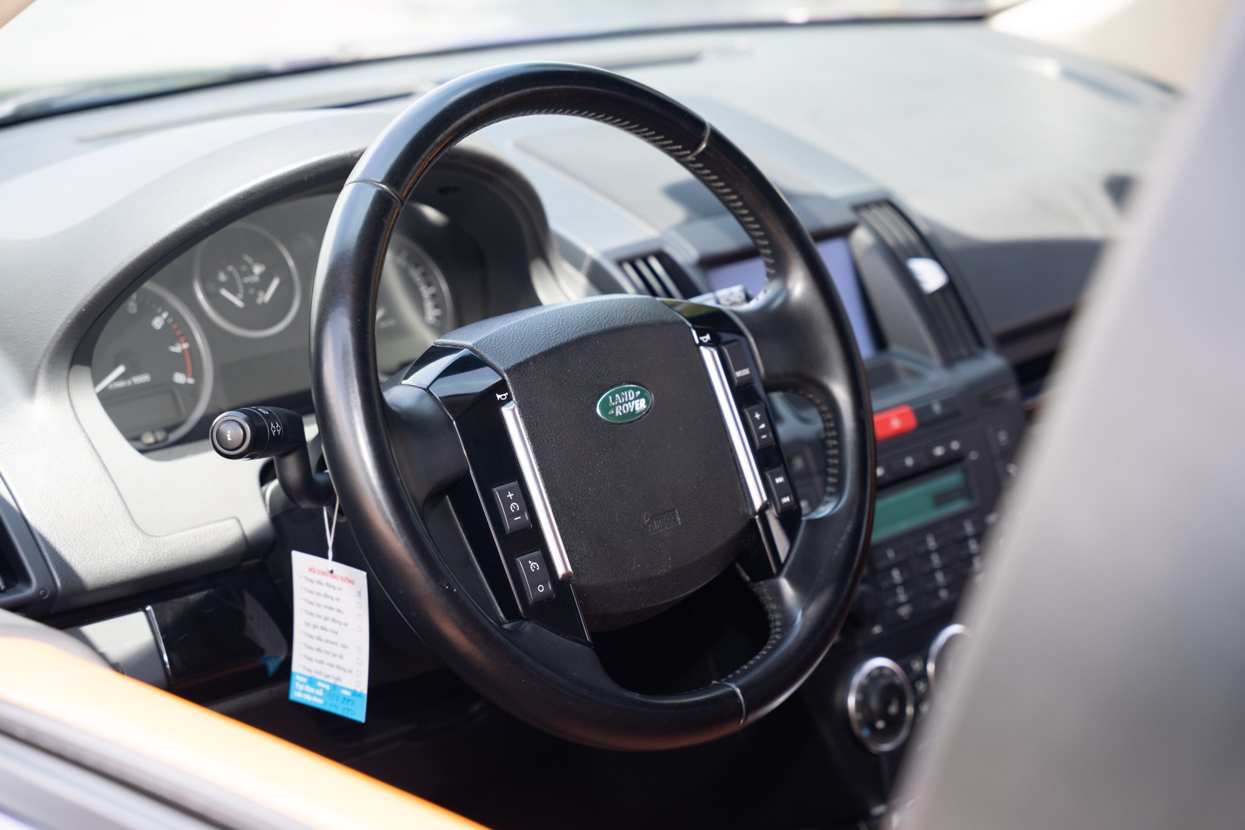 Landrover Freelander 2 HSE (1)