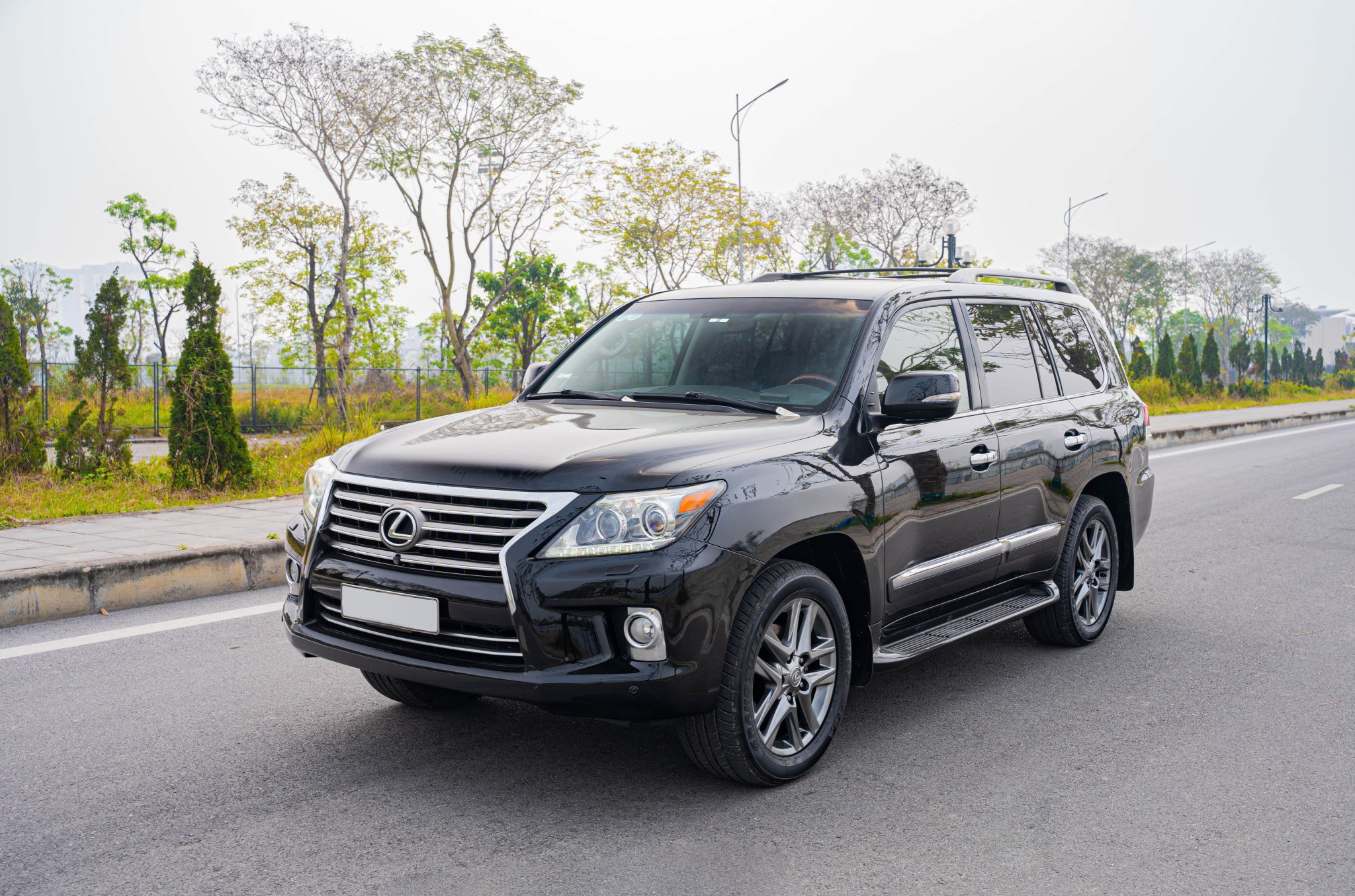 Lexus LX570 SX 2012 (1) Lexus LX570 SX 2012