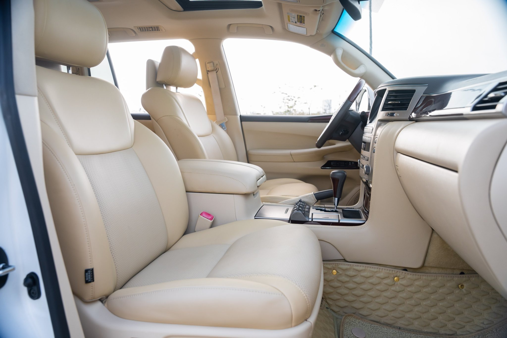 Lexus LX570 SX 2012 (15)