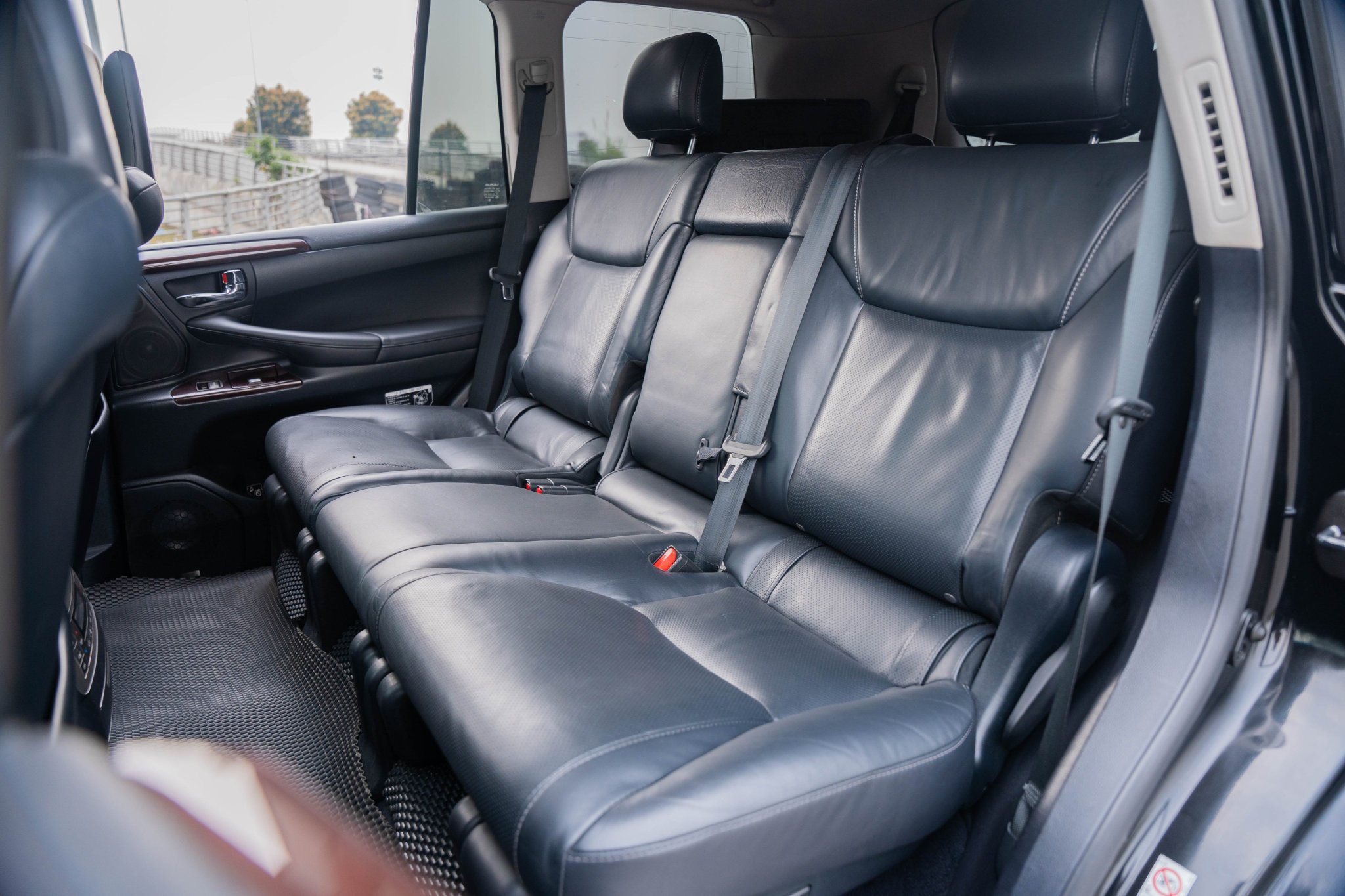 Lexus LX570 SX 2012 (16)