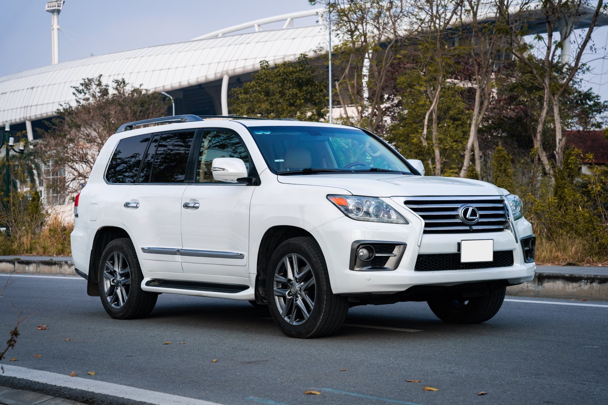 Lexus LX570 SX 2012 (3)