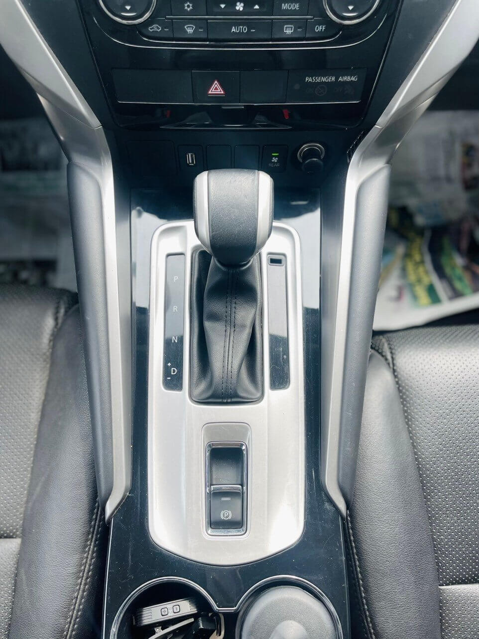 Mitsubishi Pajero Sport 2019 1 cầu Dầu (13)
