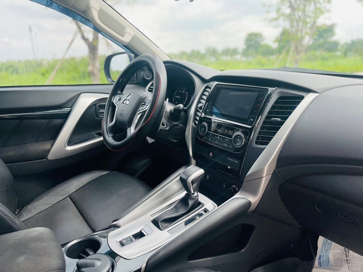Mitsubishi Pajero Sport 2019 1 cầu Dầu (9)