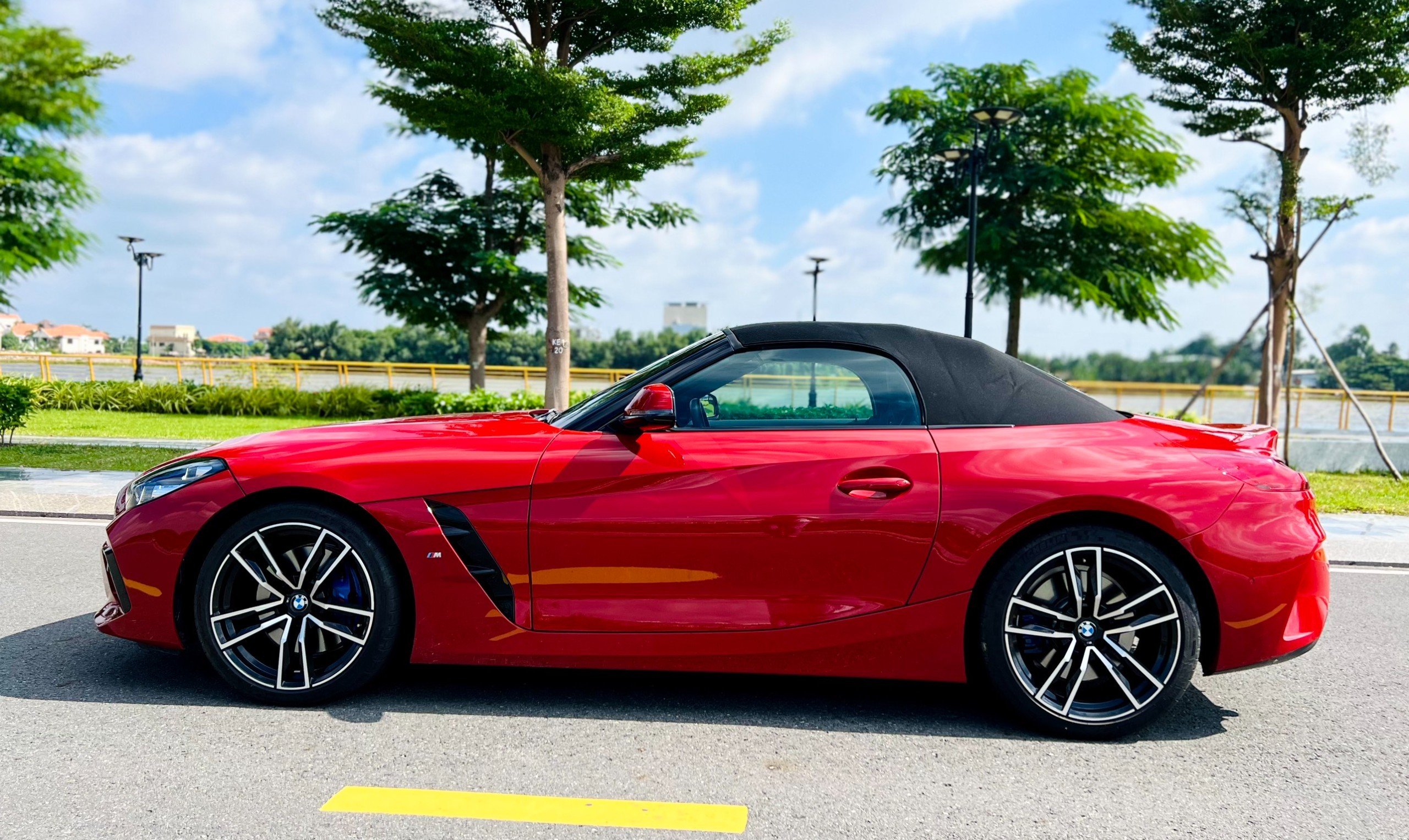 BMW Z4 2021 Sdrive30i 2.0 đỏ (19)