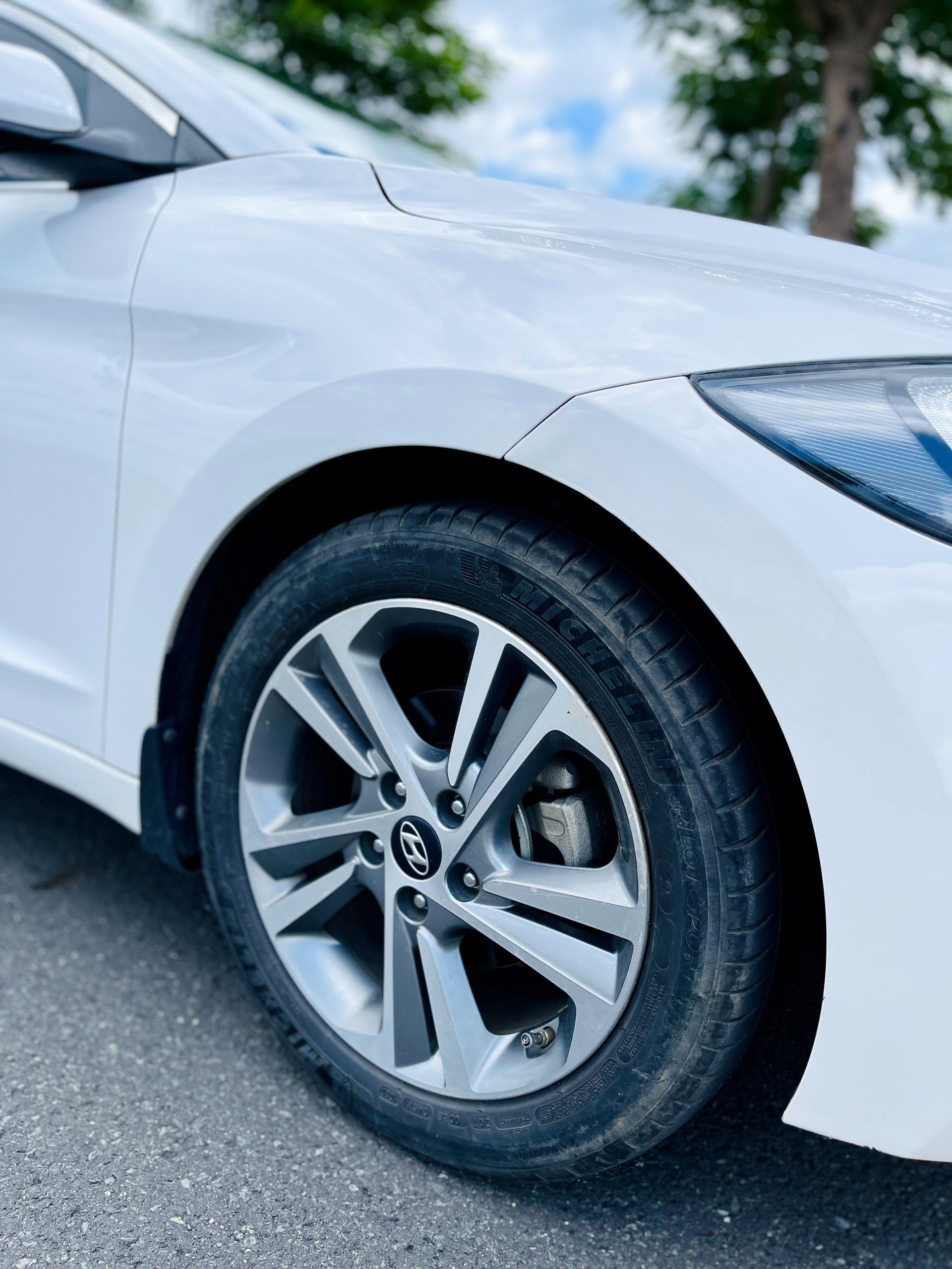 Hyundai Elantra 2018 - 2.0 AT trắng (25)