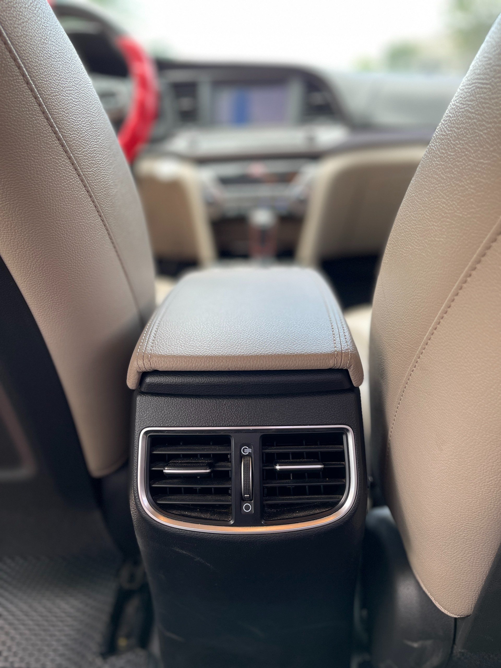 Hyundai Elantra 2018 - 2.0 AT trắng (5)
