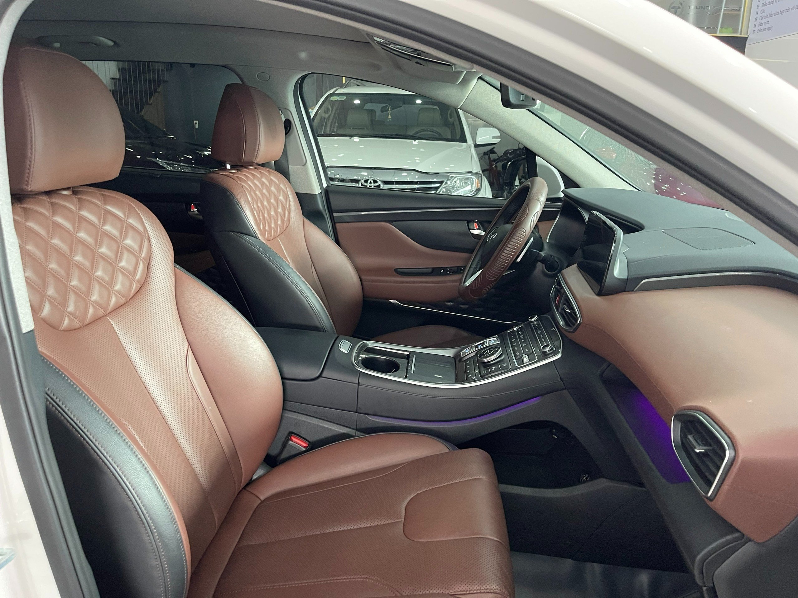 Hyundai Santafe 2.2D Premium 2021 (10)