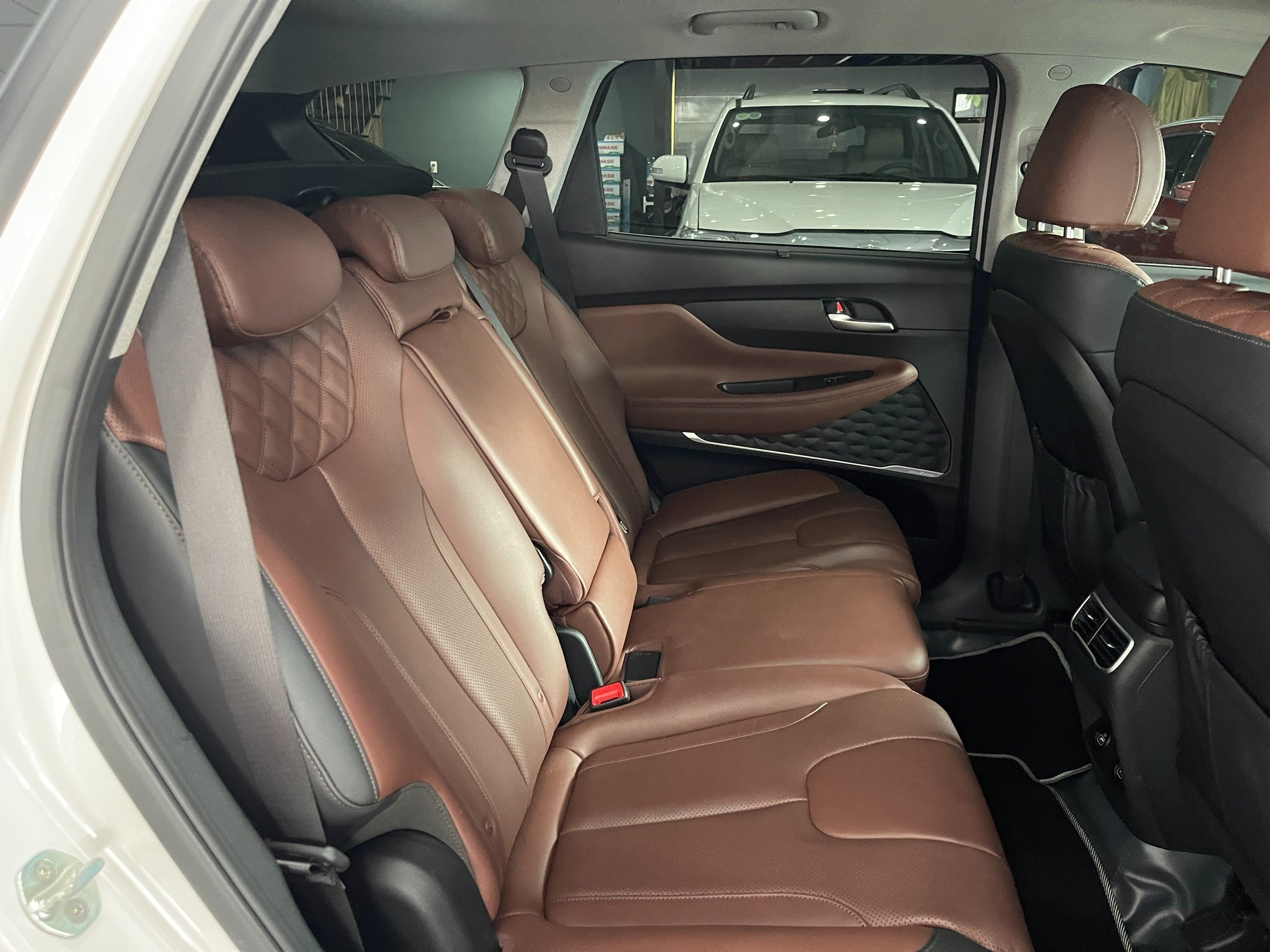Hyundai Santafe 2.2D Premium 2021 (16)