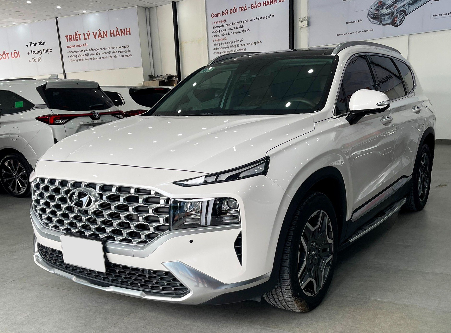 Hyundai Santafe 2.2D Premium 2021 (5)