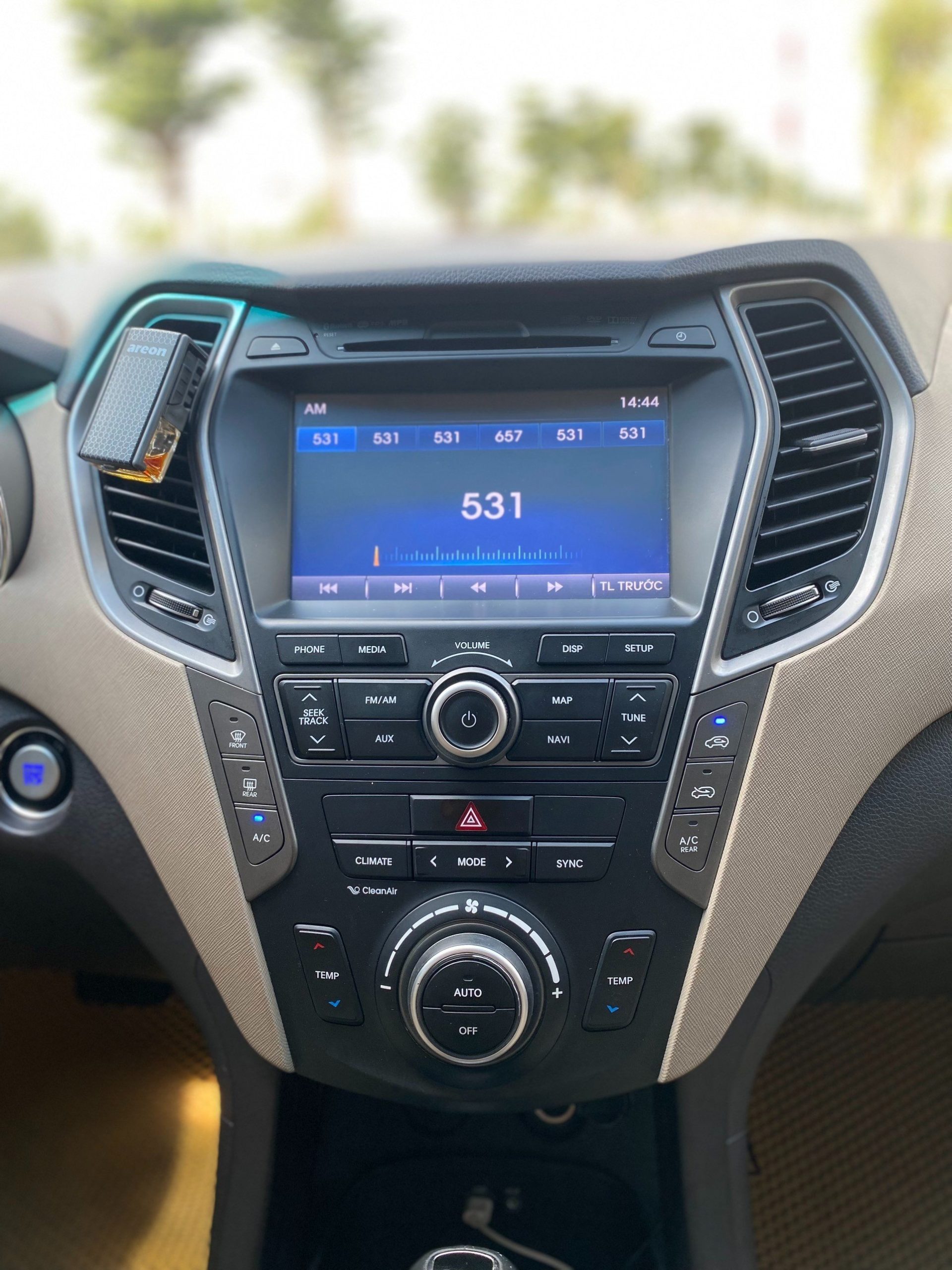 Hyundai Santafe 2017 Full xăng trắng (10)
