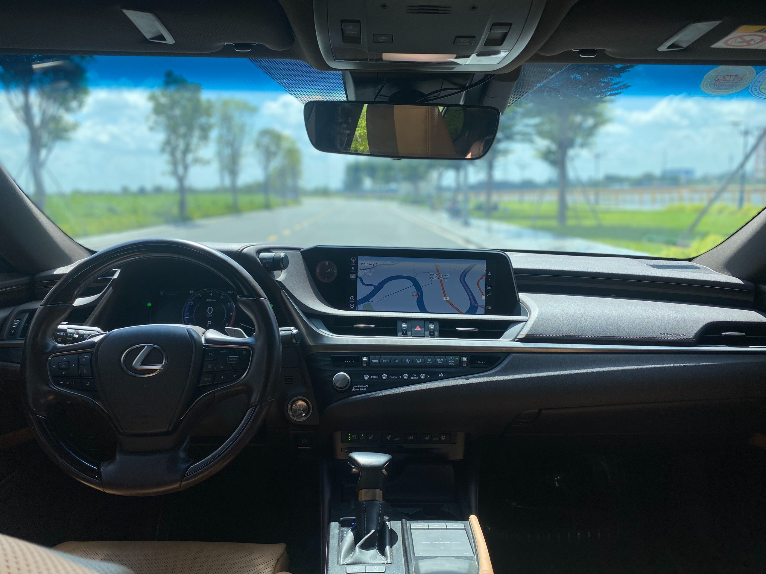 Lexus ES250 2021 - 2.5 trắng (15)