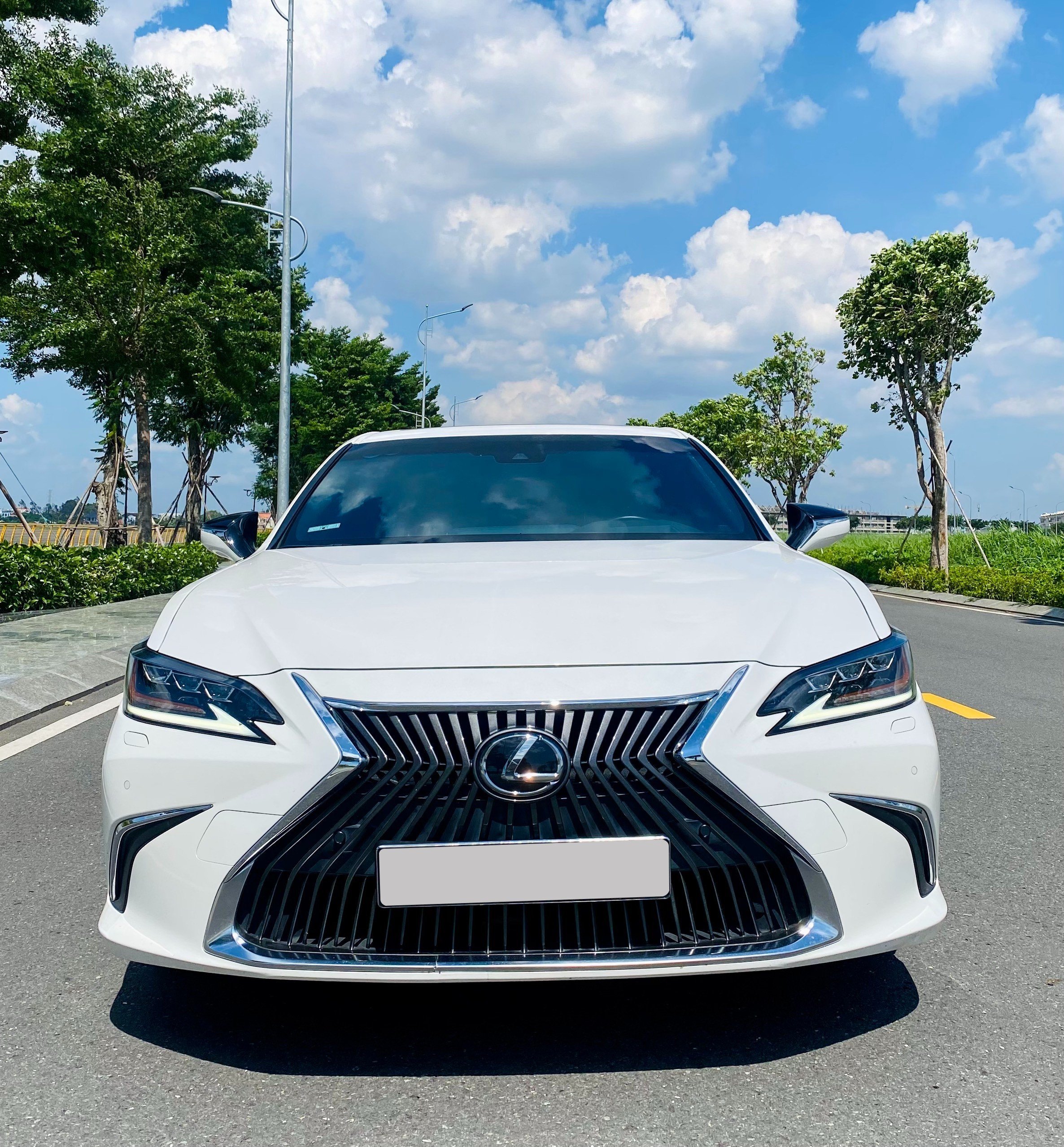 Lexus ES250 2021 - 2.5 trắng (16)