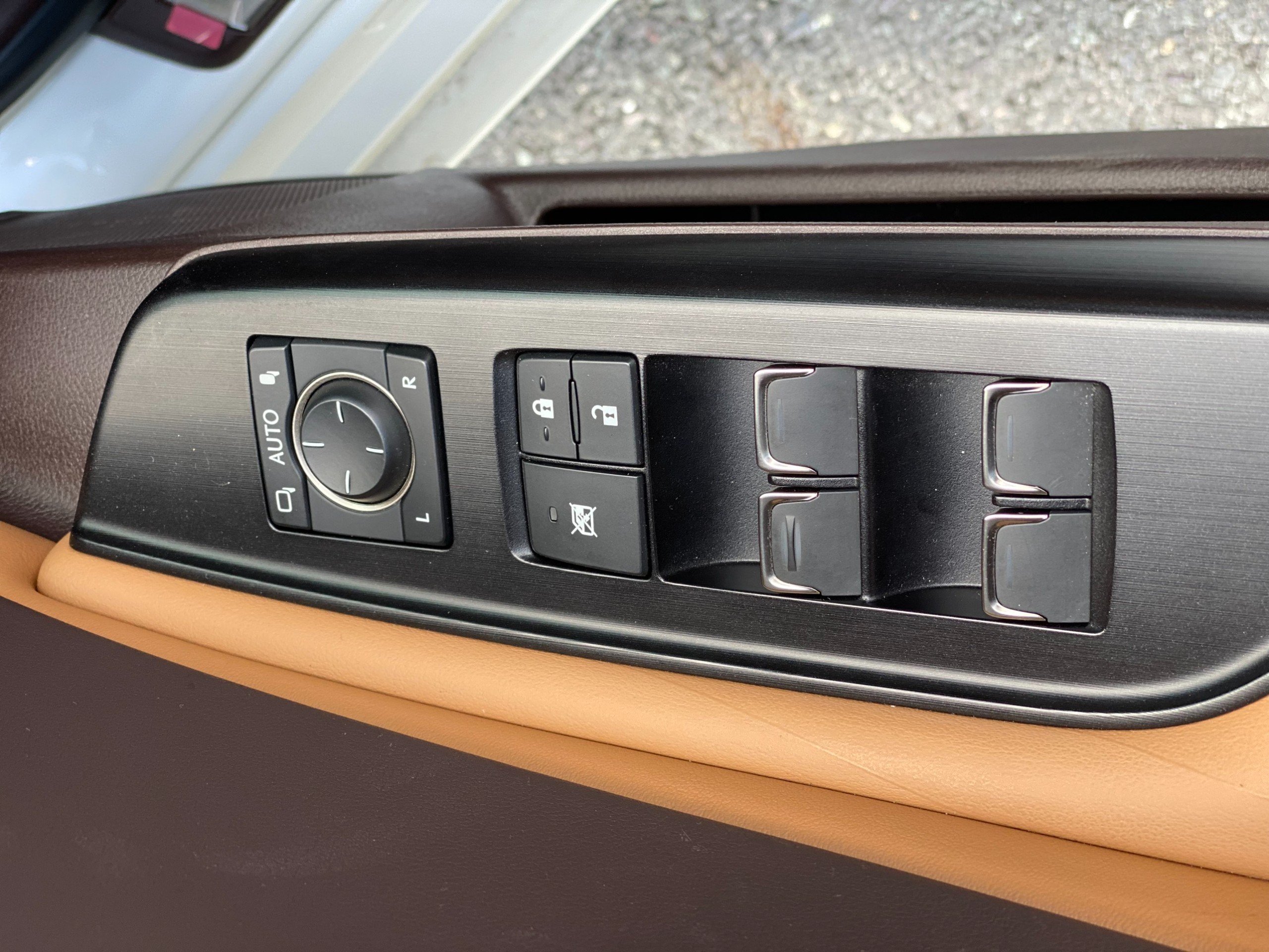 Lexus ES250 2021 - 2.5 trắng (39)