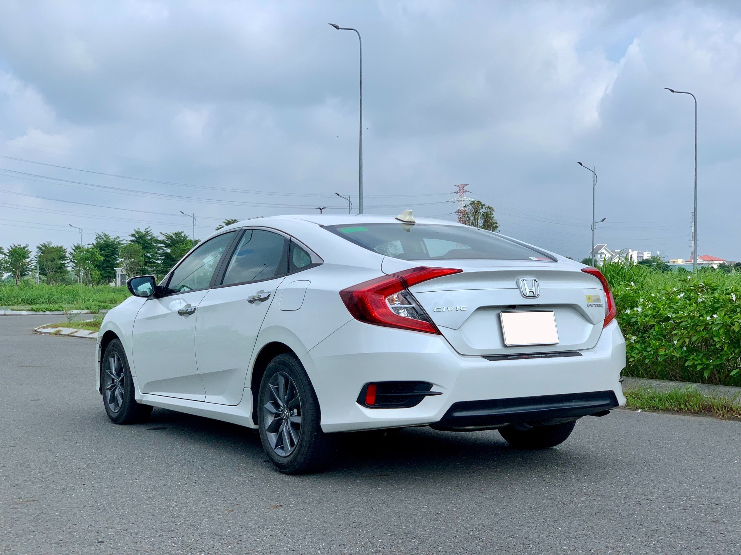 Honda Civic 1.8G 2021 (4)