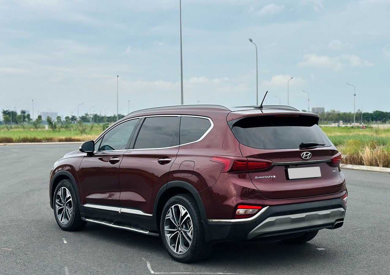 Hyundai Santafe 2019 (16)