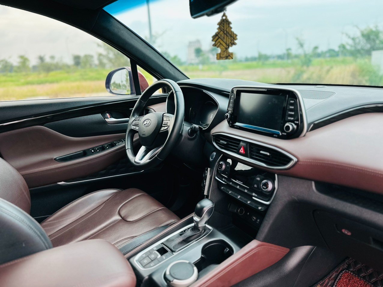 Hyundai Santafe 2019 (17)