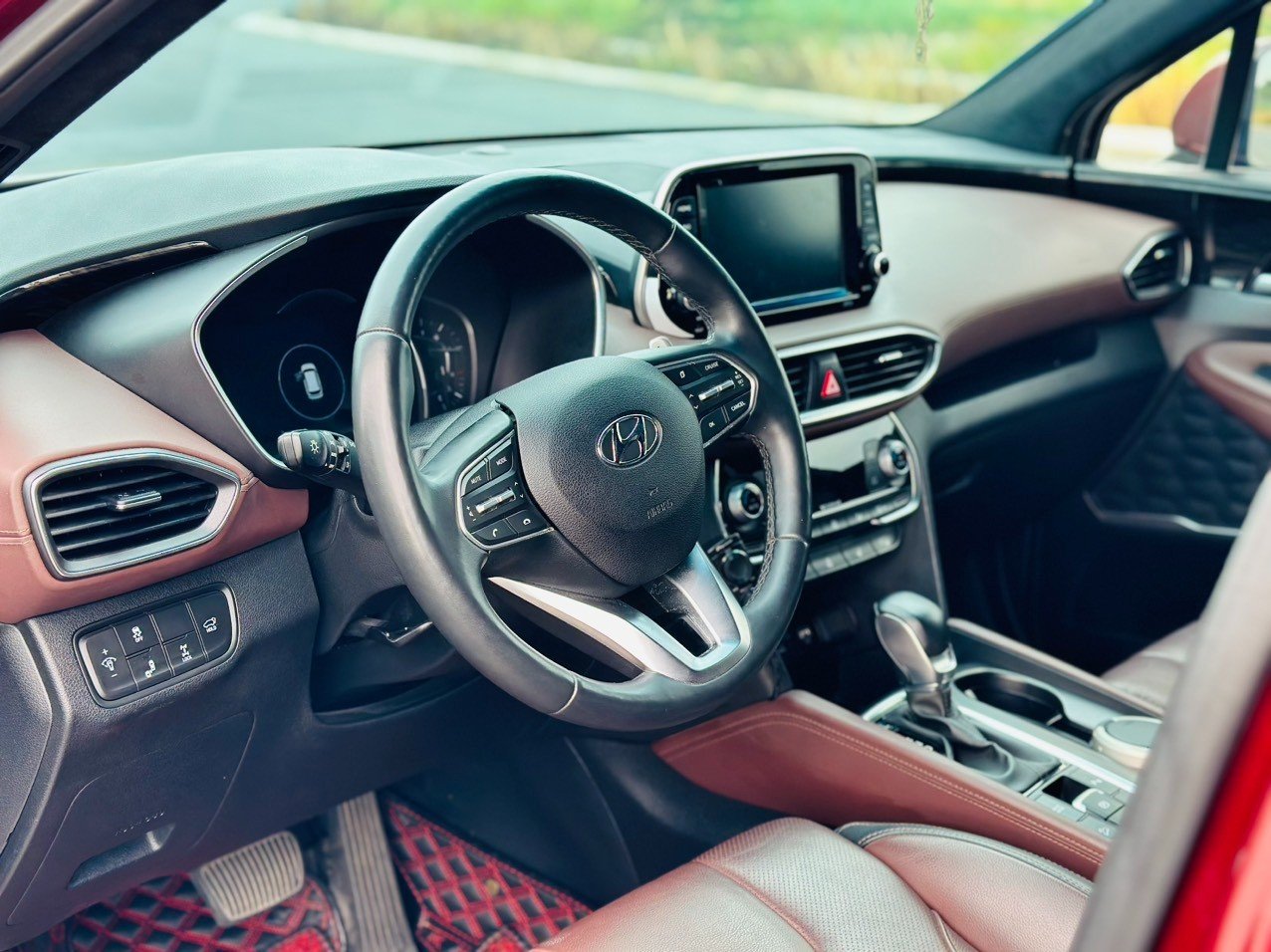 Hyundai Santafe 2019 (4)