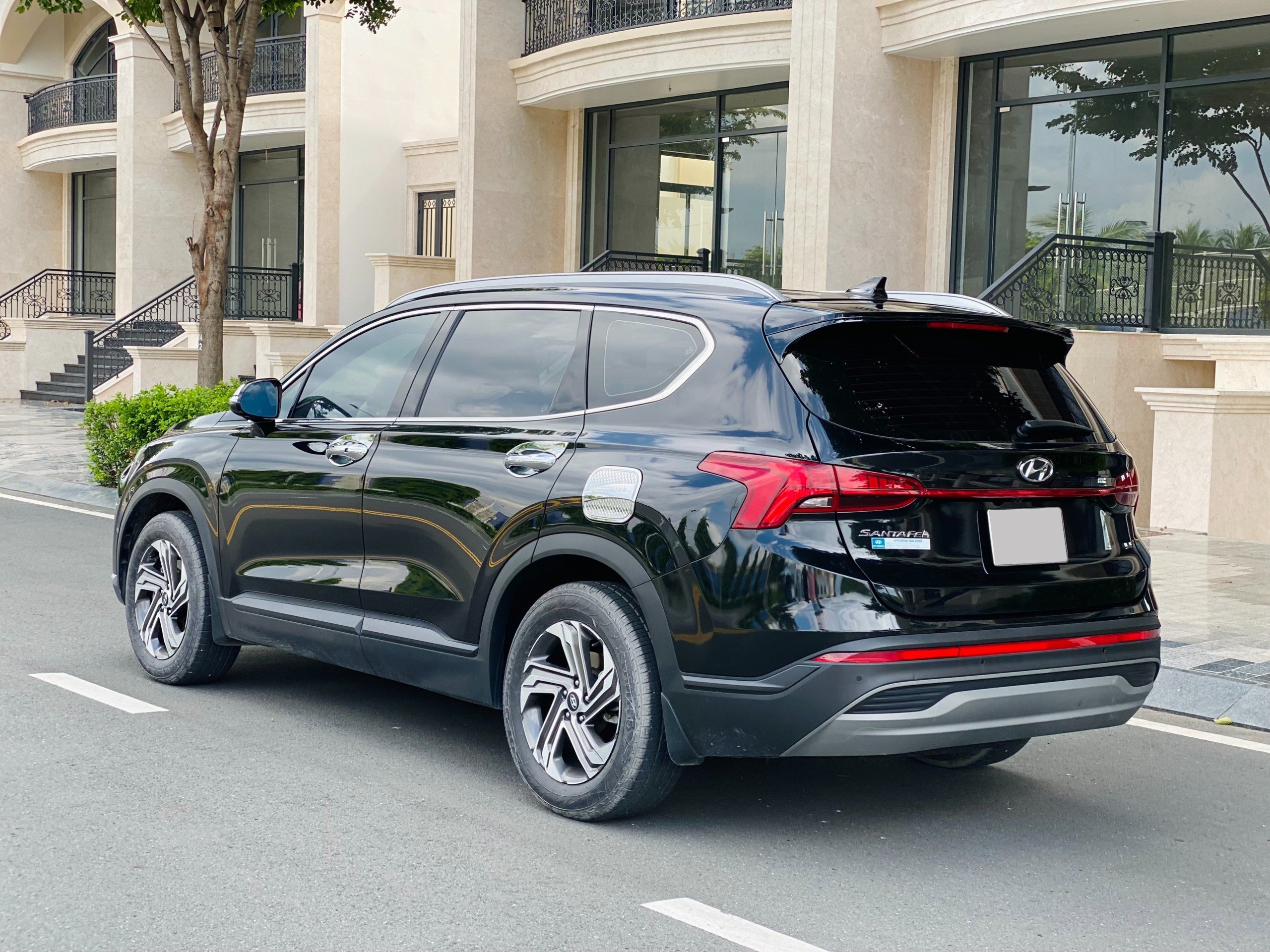 Hyundai Santafe 2022 - Xăng Tiêu chuẩn (2)
