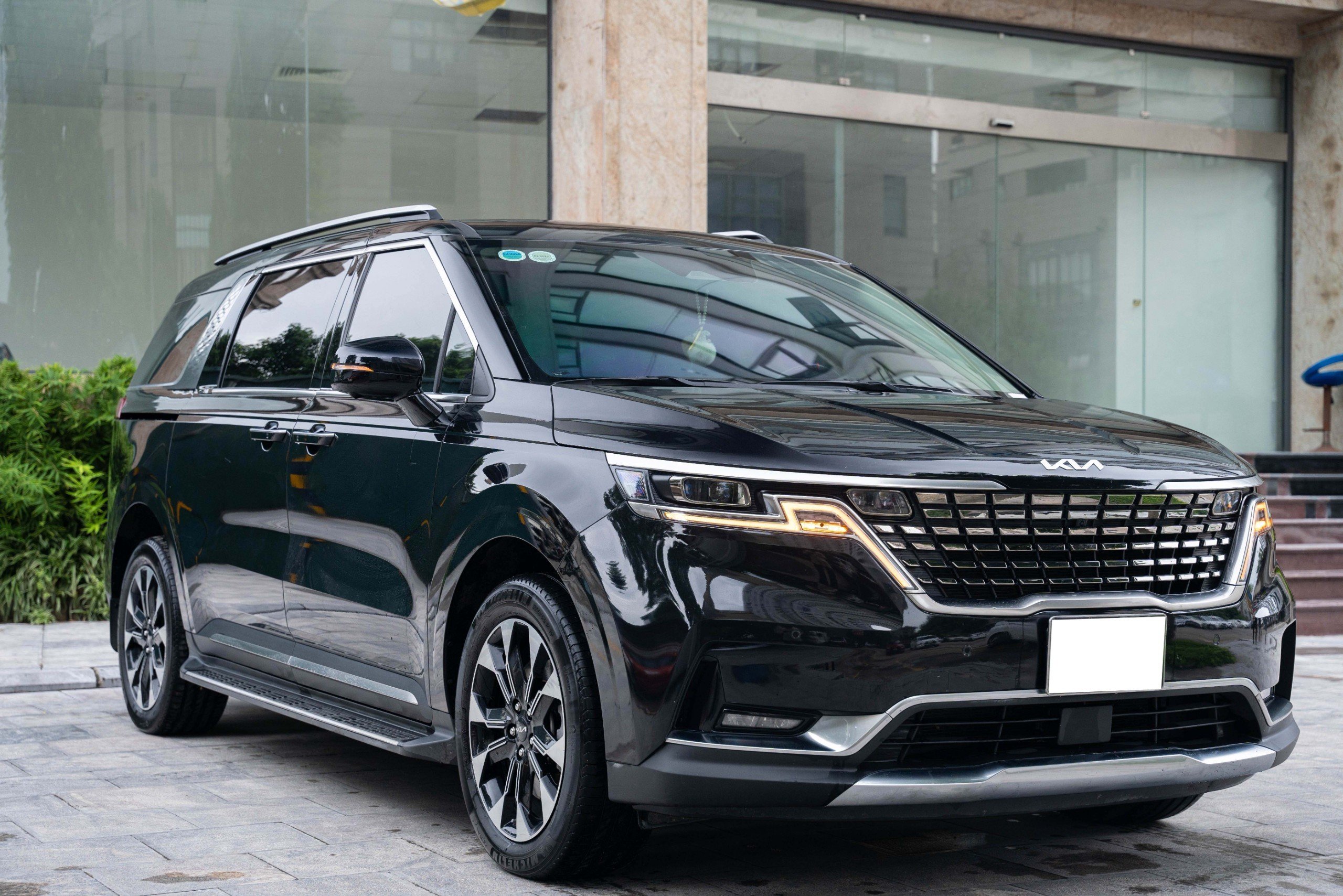 KIA CARNIVAL 2022 (20)