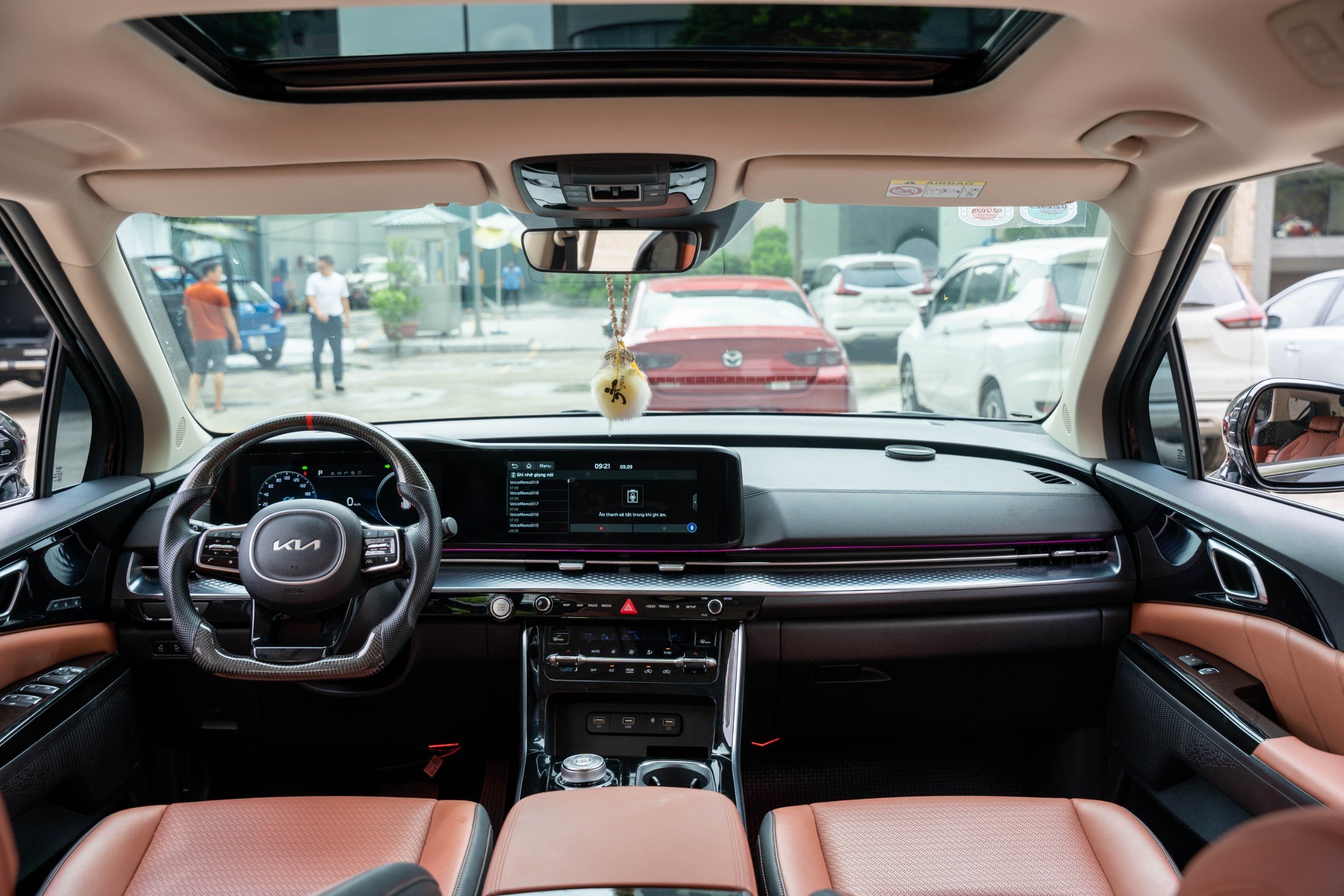 KIA CARNIVAL 2022 (6)