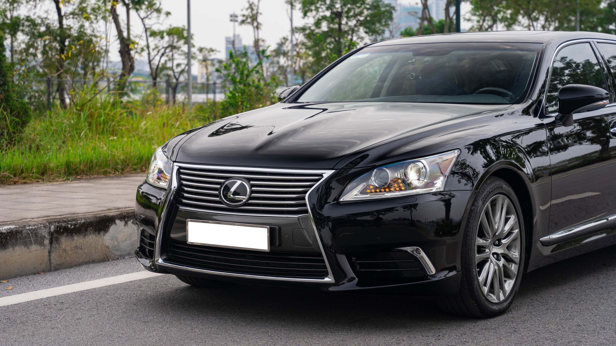 LEXUS LS460L 2015 (11) LEXUS LS460L 2015