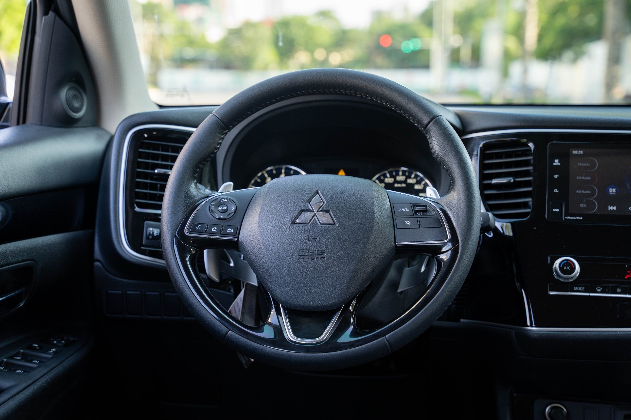 MITSUBISHI OUTLANDER 2021 (5)