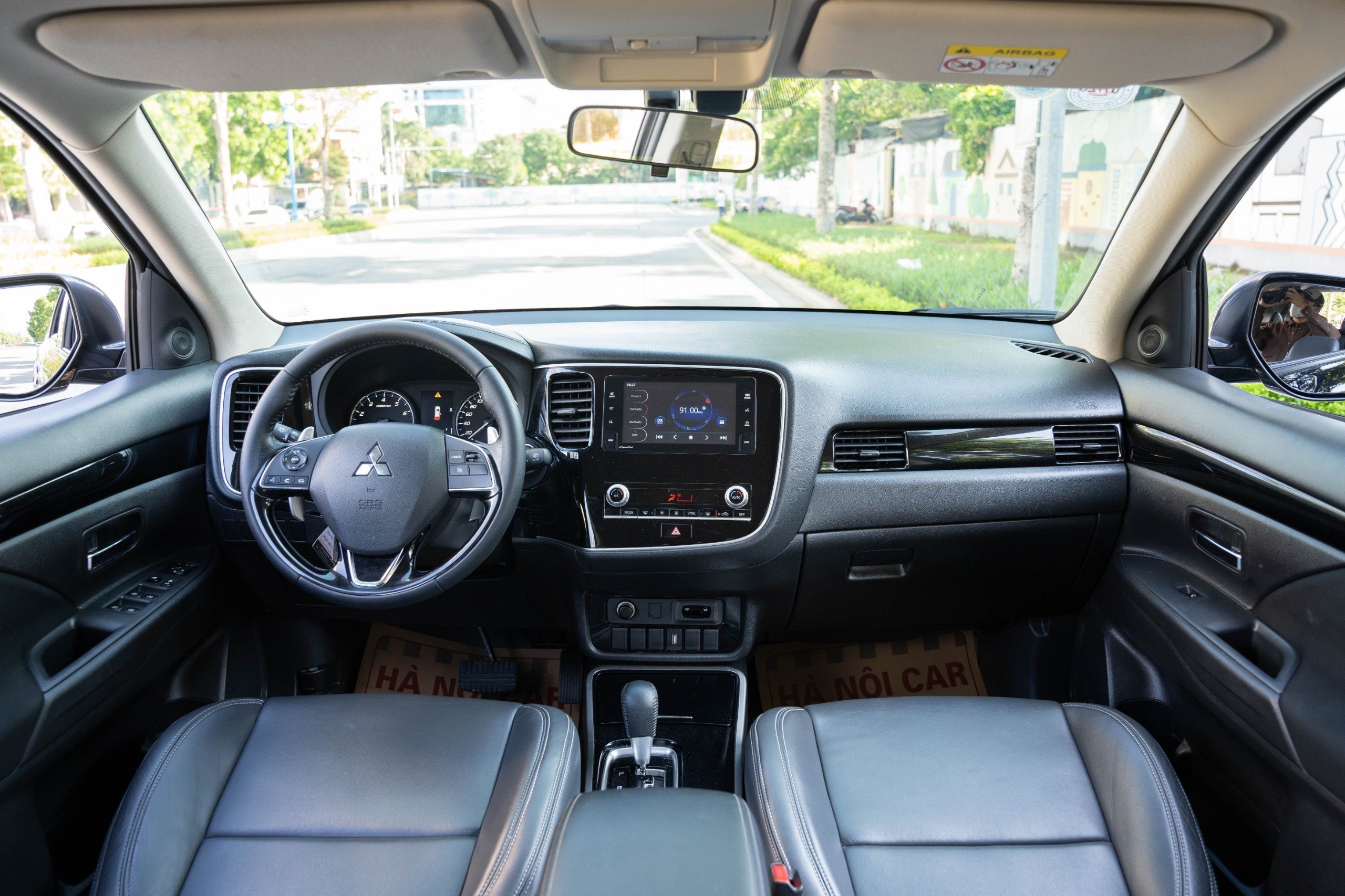 MITSUBISHI OUTLANDER 2021 (6)