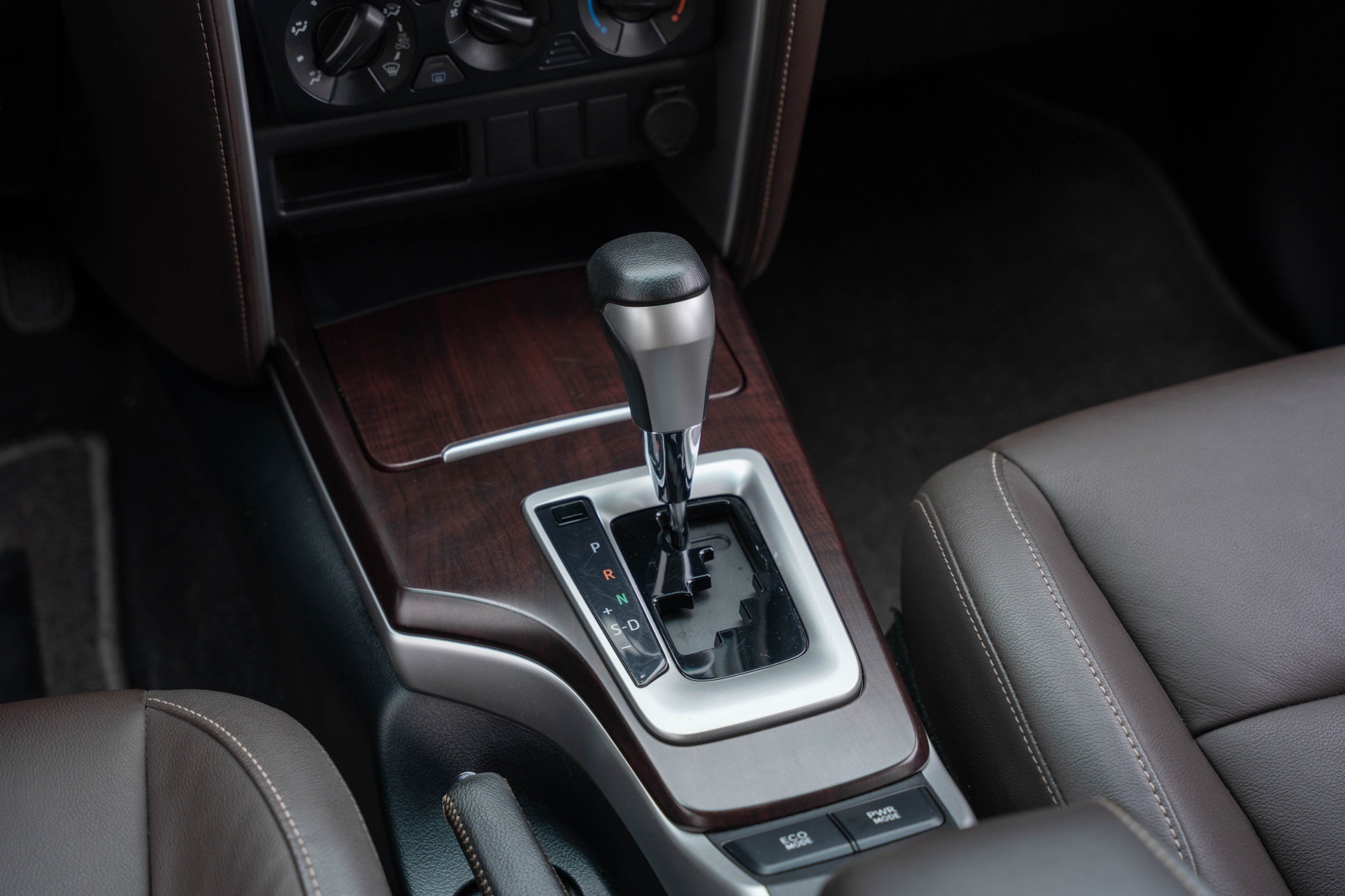 TOYOTA FORTUNER 2019 (13)