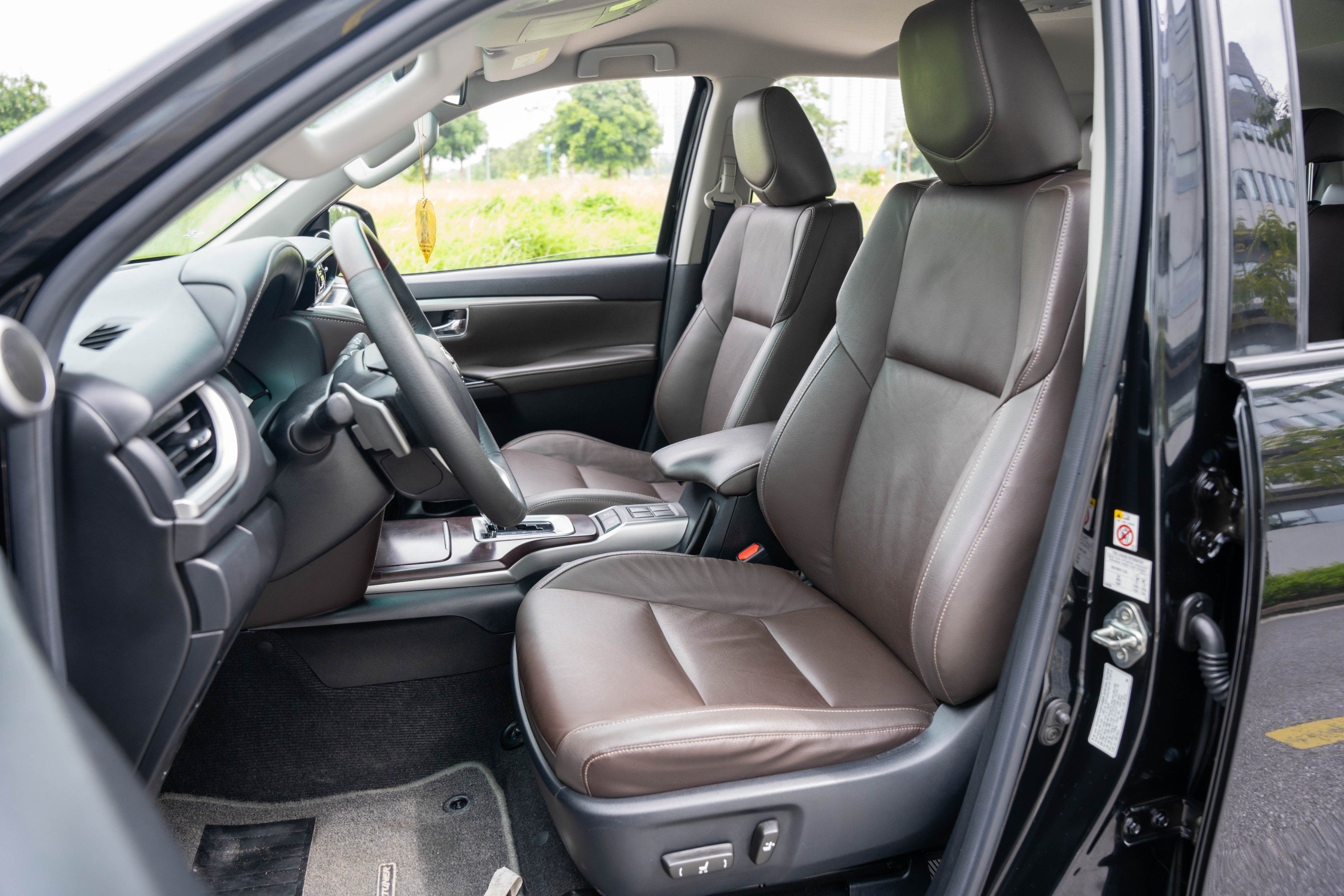 TOYOTA FORTUNER 2019 (21)