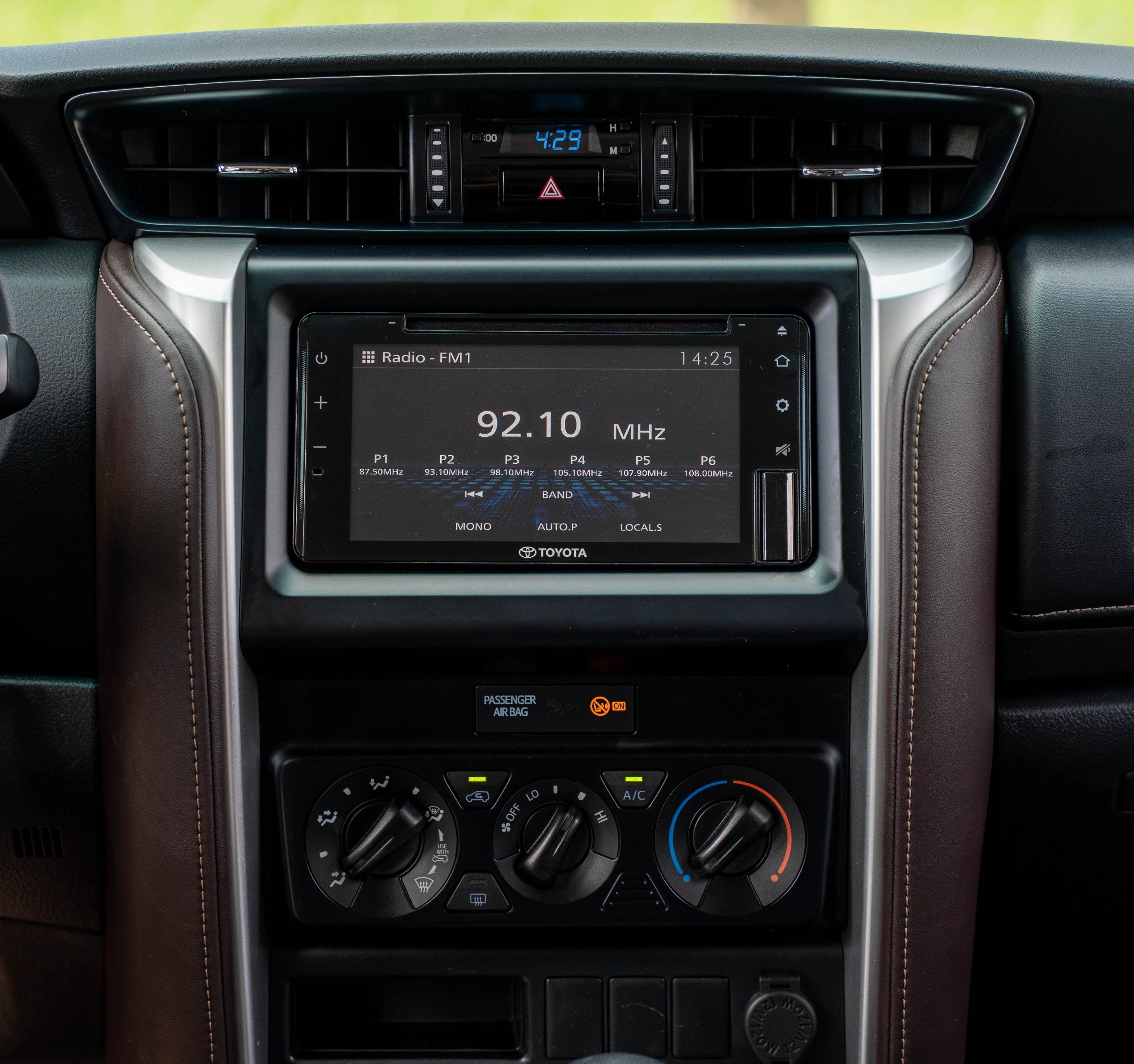 TOYOTA FORTUNER 2019 DẦU (14)