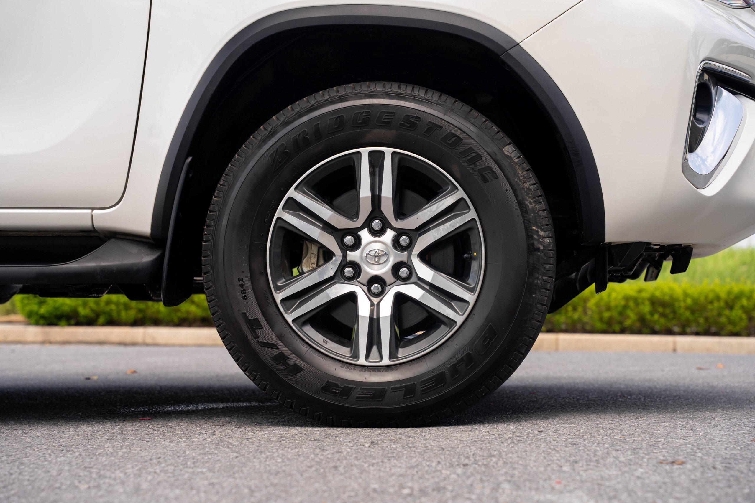TOYOTA FORTUNER 2019 DẦU (2)