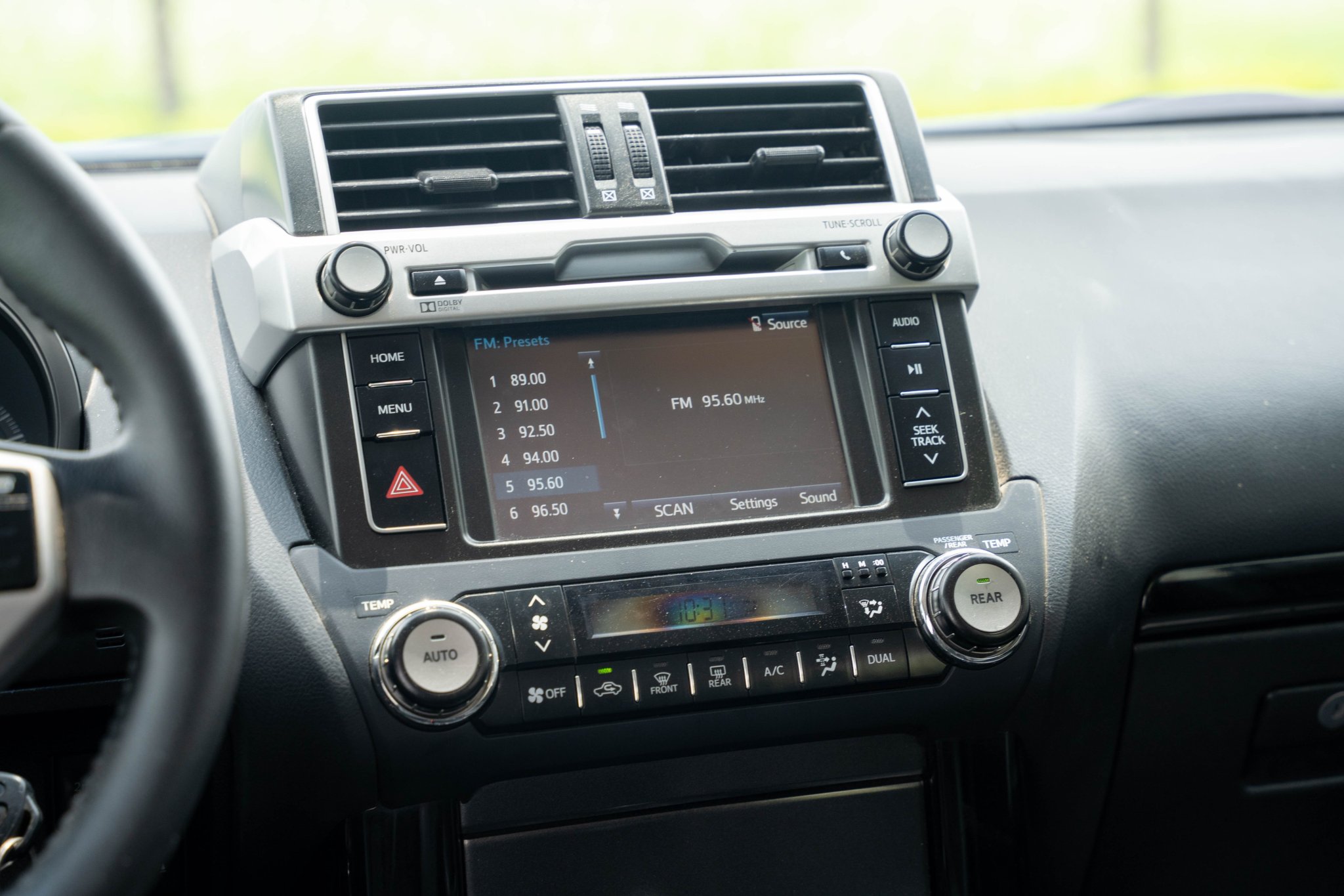 TOYOTA PRADO 2014 (12)
