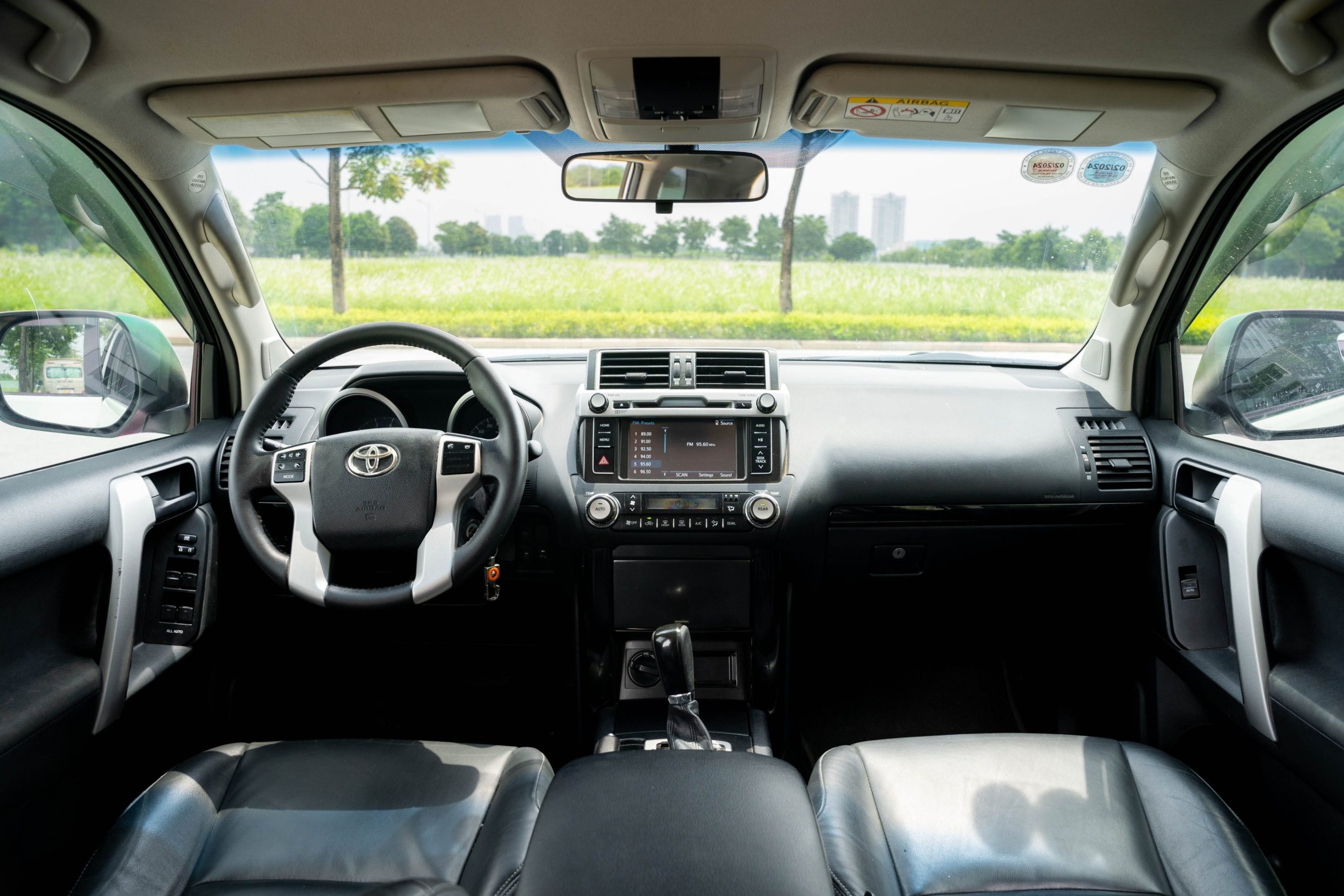 TOYOTA PRADO 2014 (8)