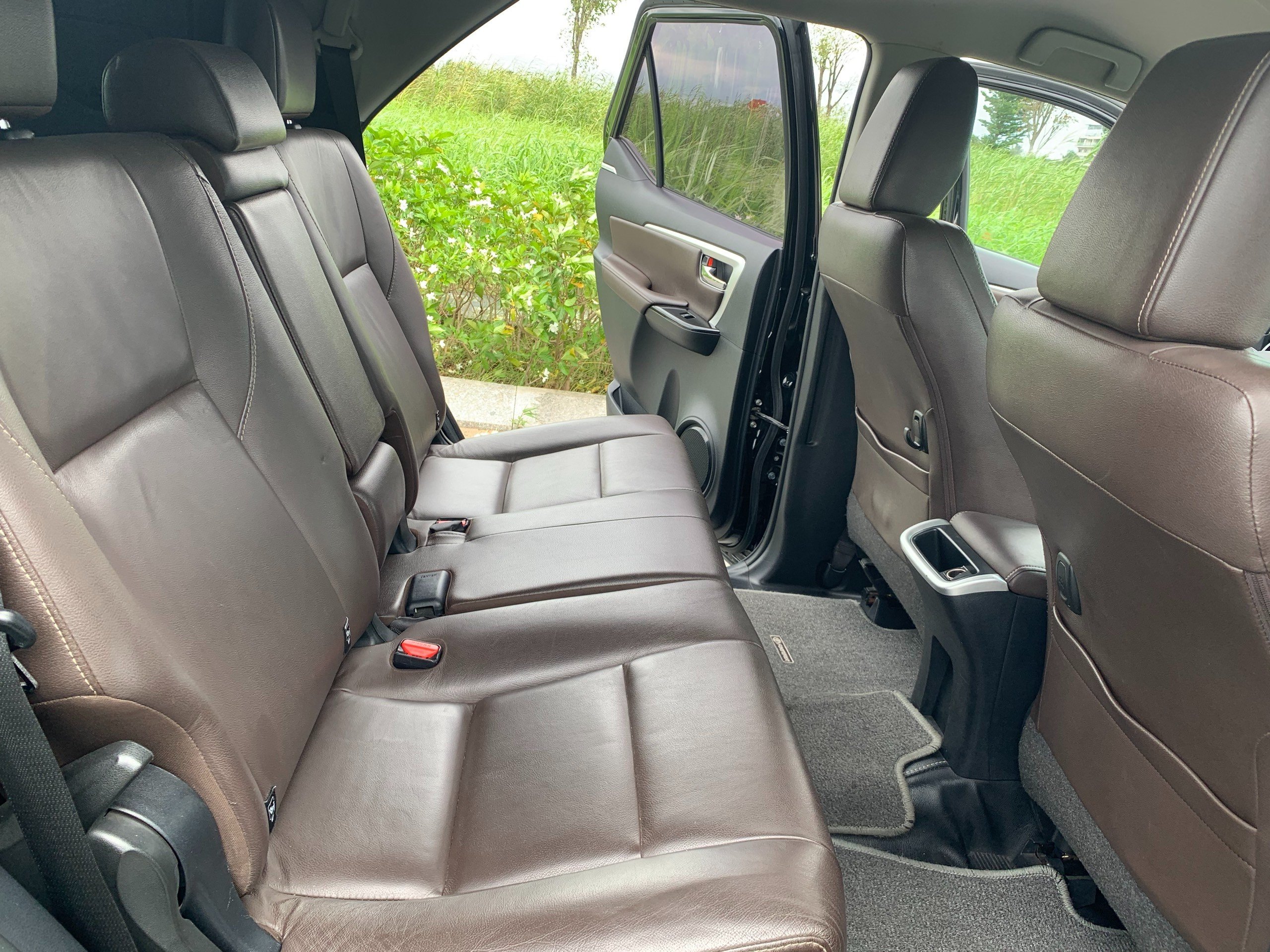 Toyota Fortuner 2017 2.7AT máy Xăng (5)